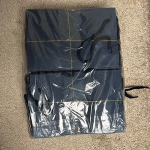 5 by 7 gift bags, navy blue, 50 bags total